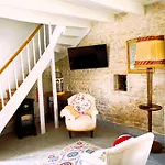 Holiday home Maison Chinsa *