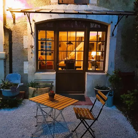 Holiday home Maison Chinsa